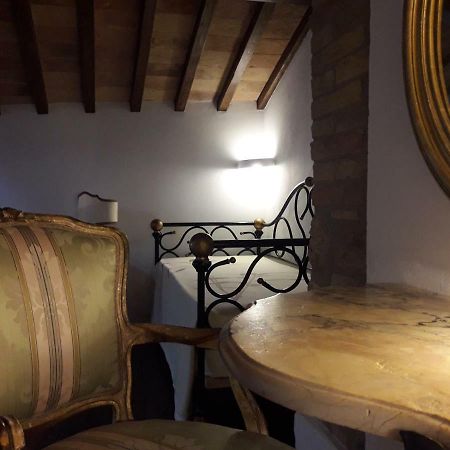 Casa Del Medioevo Apartment San Gimignano Bagian luar foto