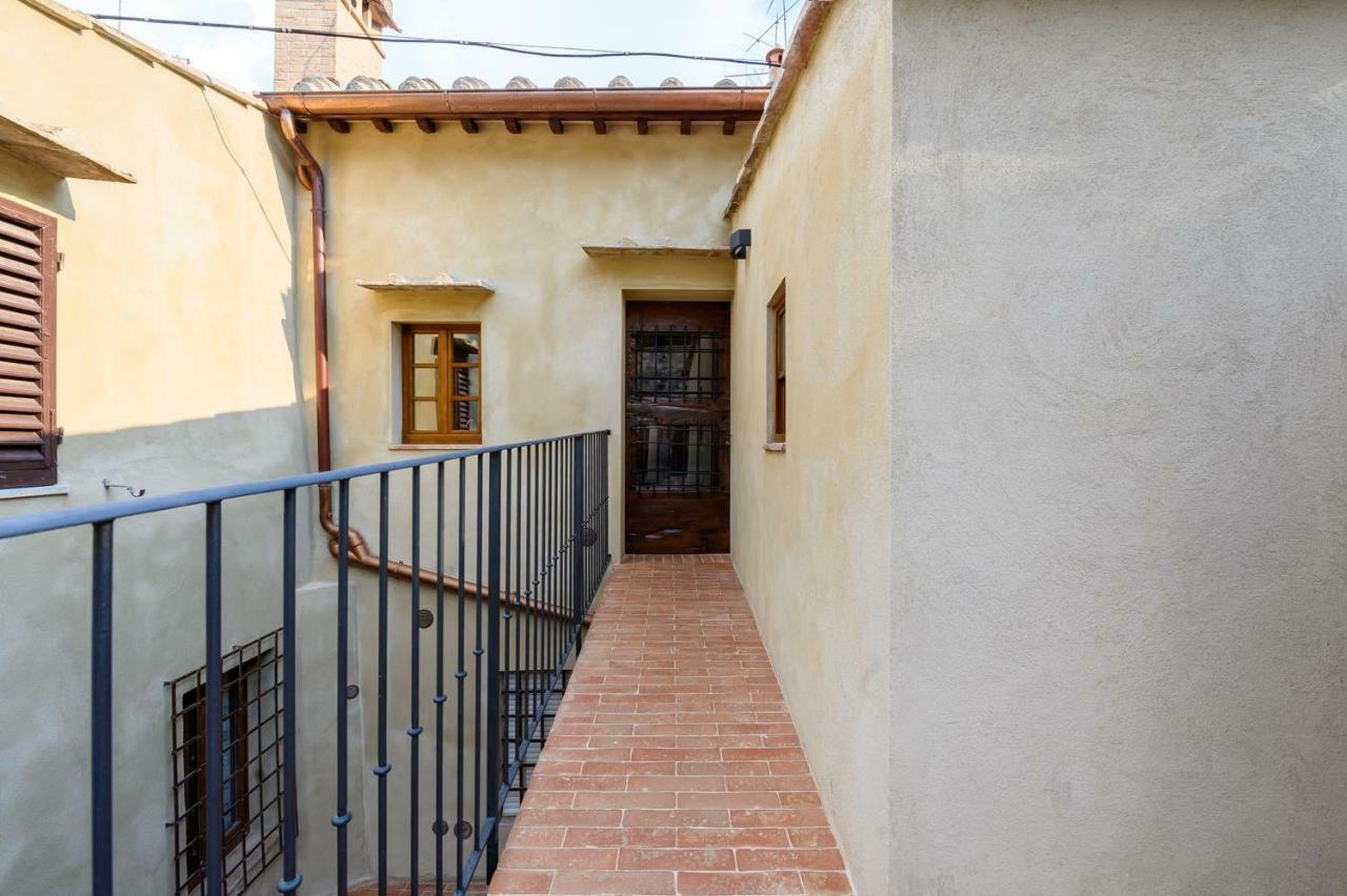 Casa Del Medioevo Apartment San Gimignano Bagian luar foto