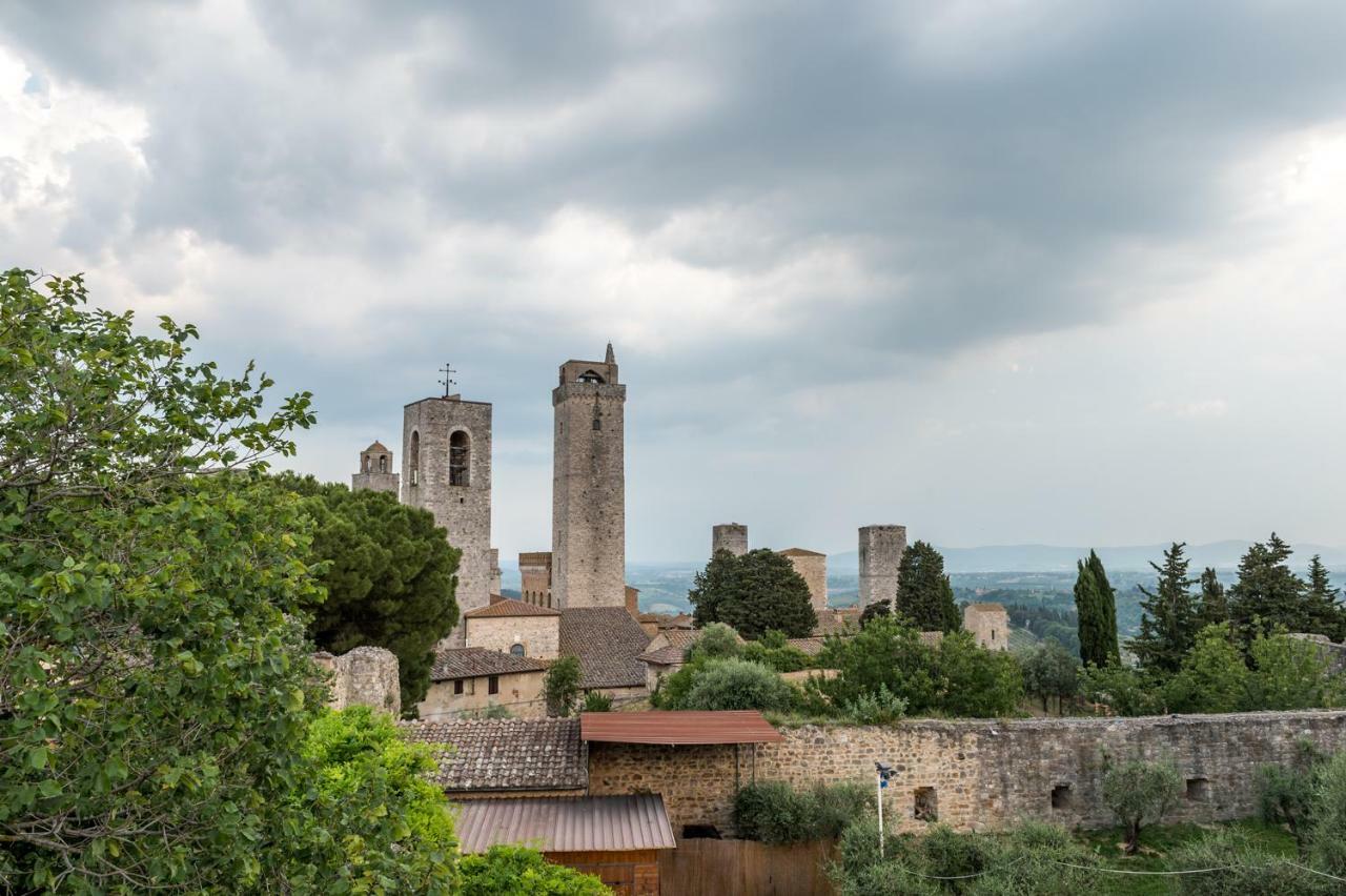 Casa Del Medioevo Apartment San Gimignano Bagian luar foto